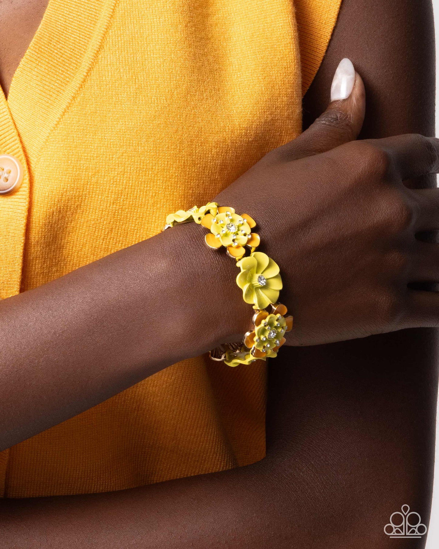 Complete Look: Botanic Beginner and Exhilarating Elegance - Yellow