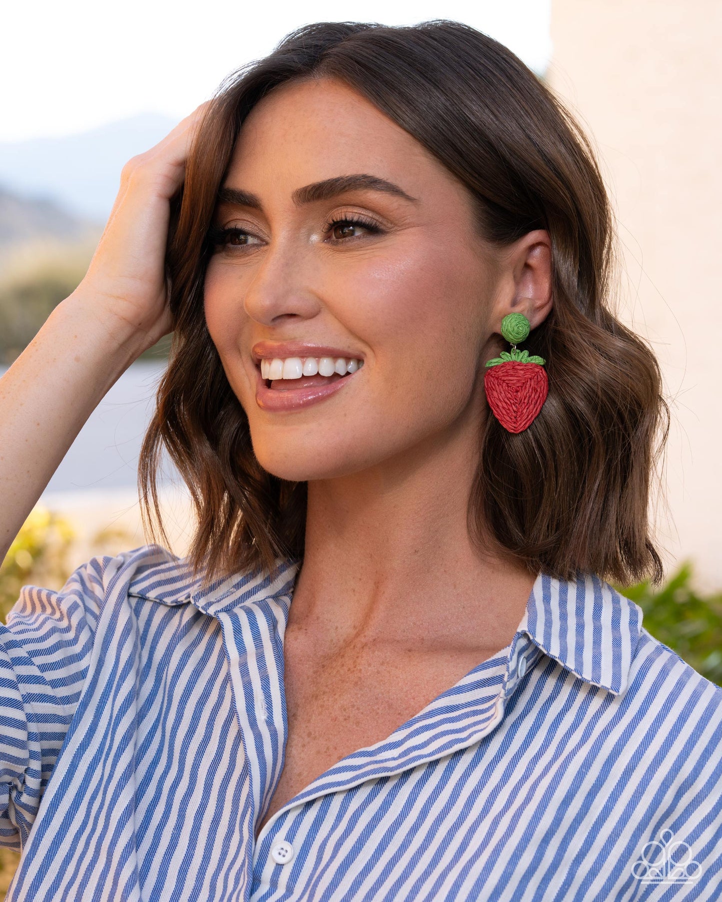 Strawberry Silhouette - Red