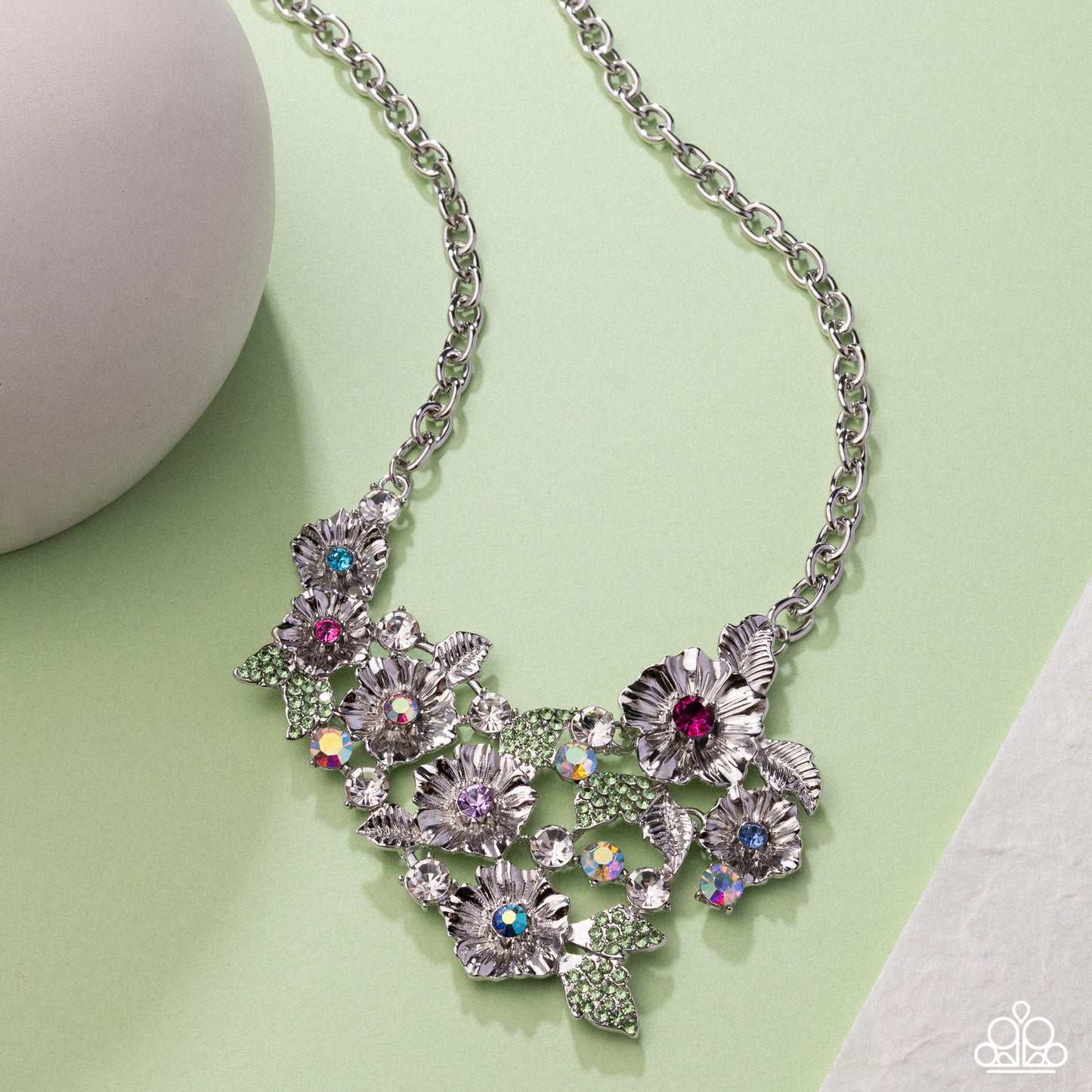 Head-Turning Haute - Multi