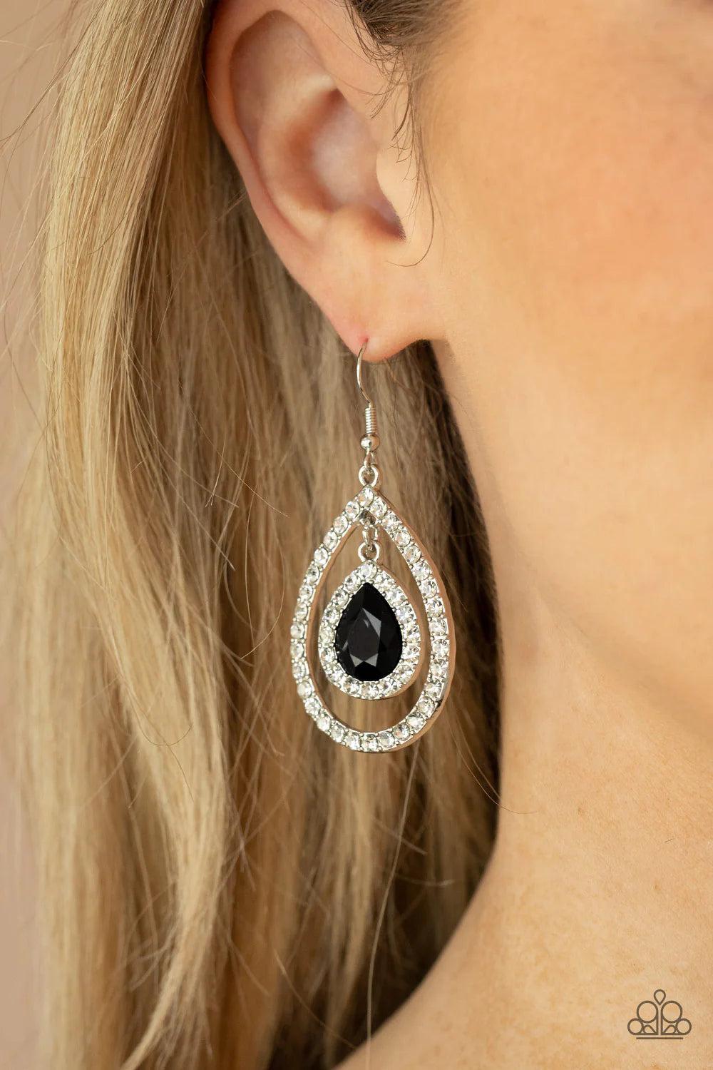 Paparazzi Accessories Blushing Bride - Black A glittery black teardrop gem, encased in a sparkling white rhinestone frame, creates a striking pendant as it dangles inside an airy teardrop frame encrusted with white rhinestones and culminates into a mesmer