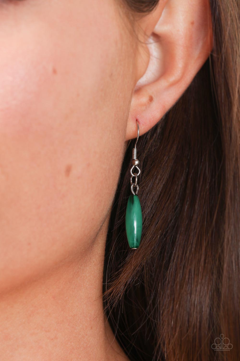 Paparazzi Accessories Bohemian Breeze - Green Flanked by dainty silver beads, cylindrical silver and glassy and opaque Leprechaun beads alternate along a silver beaded chain, fanning out into a colorful fringe below the collar. Features an adjustable clas