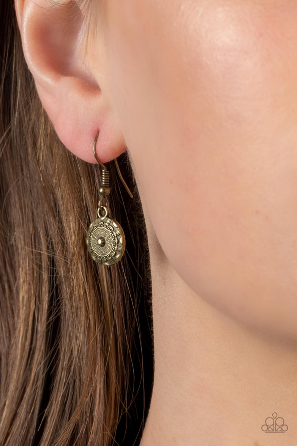Paparazzi Accessories Sahara Stars - Brass Dainty brass studs radiate out into a star pattern around a starry stud, creating elaborate brass frames. Varying in size, the coin-like frames trickle along the collar, creating a rustic fringe. Features an adju