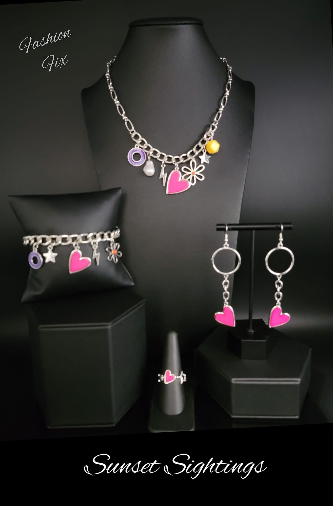 Paparazzi Accessories Sunset Sitings: FF September 2022 Fueled by abstract designs and funky combinations of the most daring trends, the Sunset Sightings Collection features audacious, outside-the-box fashion. Sunset Sightings fashionistas celebrate indiv