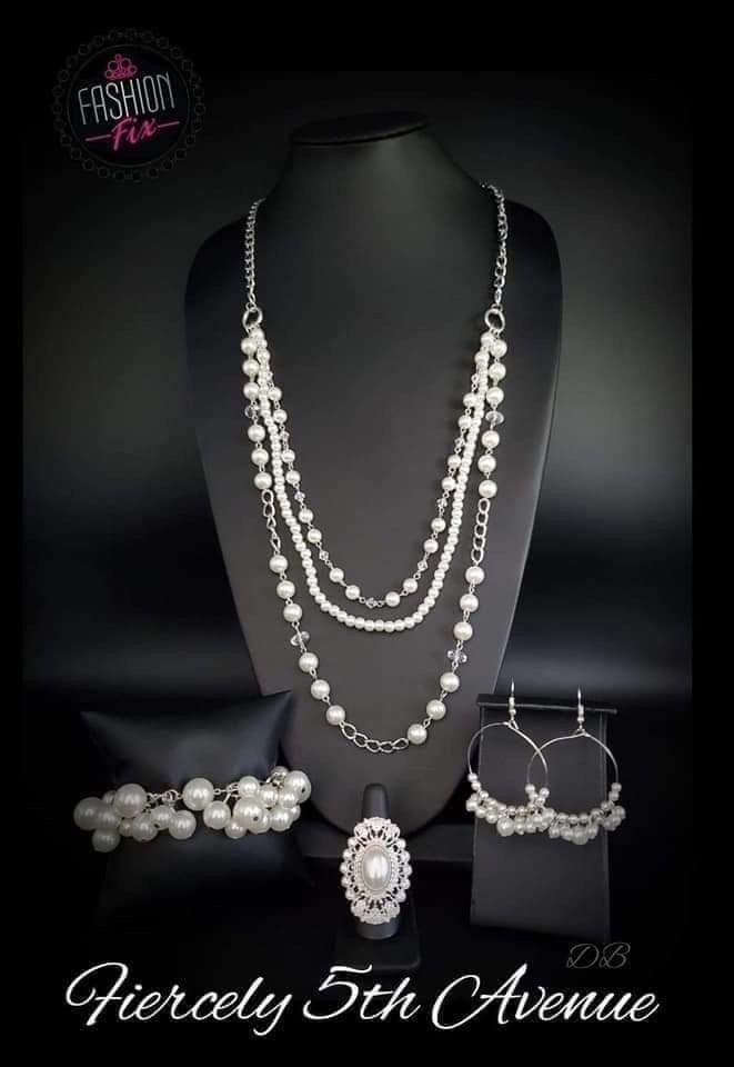 Paparazzi Accessories Fiercely 5th Avenue: FF: November 2019 The styles featured in the Fiercely 5th Avenue collection are exactly what you would expect with a name like that: Sleek, classy, metallic designs that you’d find on the streets of New York. The