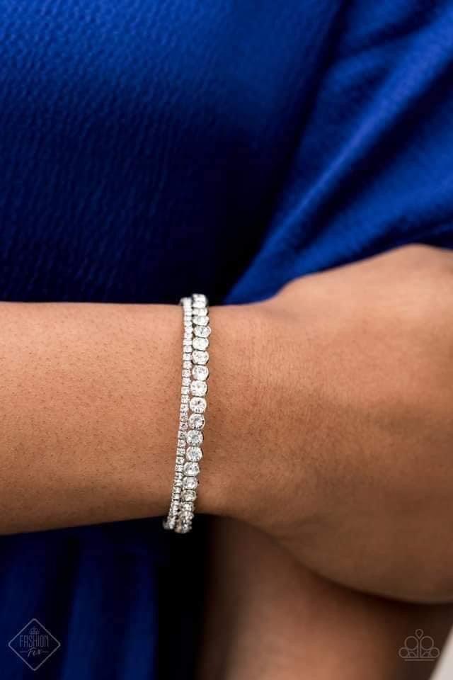 Paparazzi Accessories Fiercely 5th Avenue: May FF 2021 The styles featured in the Fiercely 5th Avenue collection are exactly what you would expect with a name like that: Sleek, classy, metallic designs that you’d find on the streets of New York. The acces