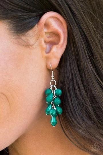 Paparazzi Accessories Glimpse of Malibu: FF September 2018 The Glimpses of Malibu collection was created with inspiration from the styles of Malibu, CA. Styles in this Trend Blend will feature fun, livable fashion with an upscale flavor. The color are usu