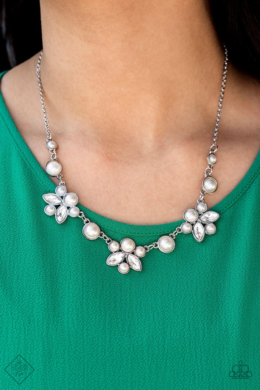Paparazzi Accessories Fiercely 5th Avenue: FF July 2021 The styles featured in the Fiercely 5th Avenue collection are exactly what you would expect with a name like that: Sleek, classy, metallic designs that you’d find on the streets of New York. The acce