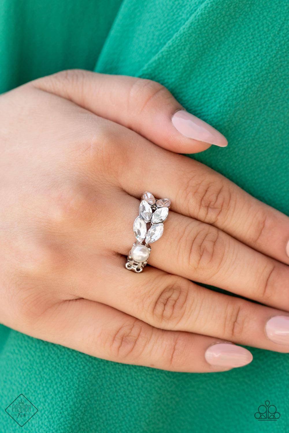 Paparazzi Accessories Fiercely 5th Avenue: FF July 2021 The styles featured in the Fiercely 5th Avenue collection are exactly what you would expect with a name like that: Sleek, classy, metallic designs that you’d find on the streets of New York. The acce
