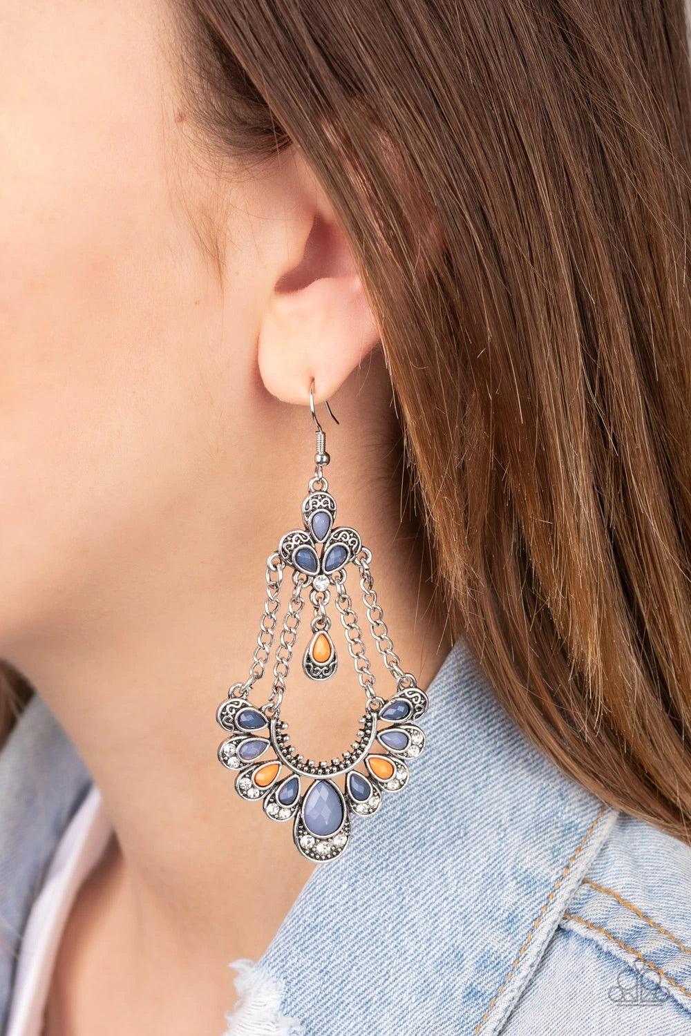 Paparazzi Accessories Unique Chic ~Blue Small and medium sized gold links delicately alternate into an airy chain, while larger gold hoops haphazardly connect the chain into a dizzying lure. Earring attaches to a standard fishhook fitting. Sold as one pai