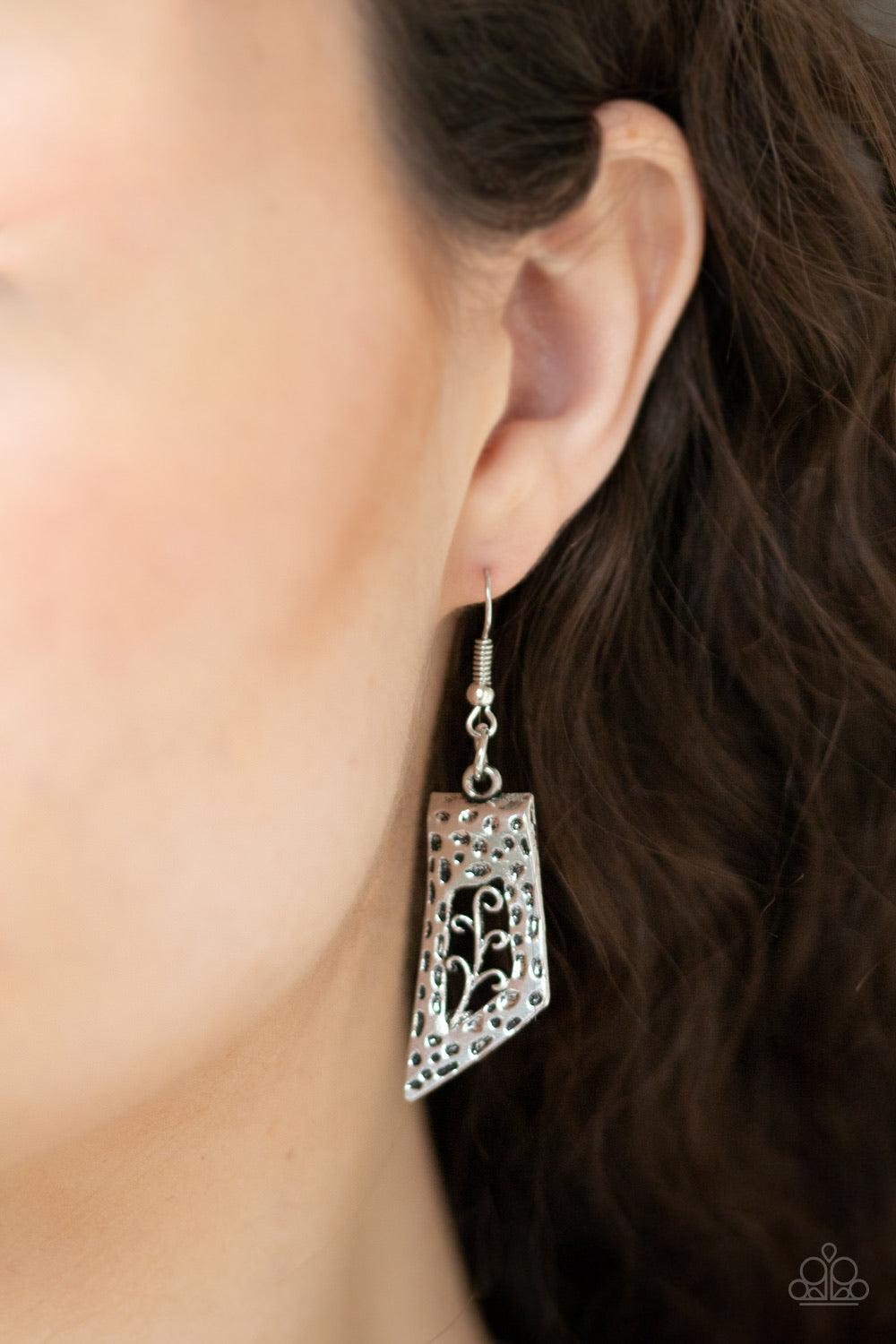 Paparazzi Accessories Vintage Vineyard ~Silver Infused with antiqued silver beads, a collection of hammered silver frames filled with vine-like filigree slide along a sleek silver chain below the collar for a statement-making finish. Features an adjustabl