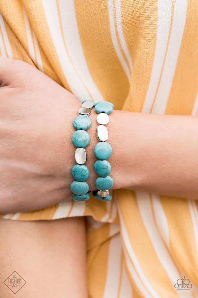 Paparazzi Accessories Simply Santa Fe: FF May 2020 Earthy, desert-inspired designs are what the Simply Santa Fe collection is all about. Natural stones, indigenous patterns, and vibrant colors of the Southwest are sprinkled throughout this trendy collecti