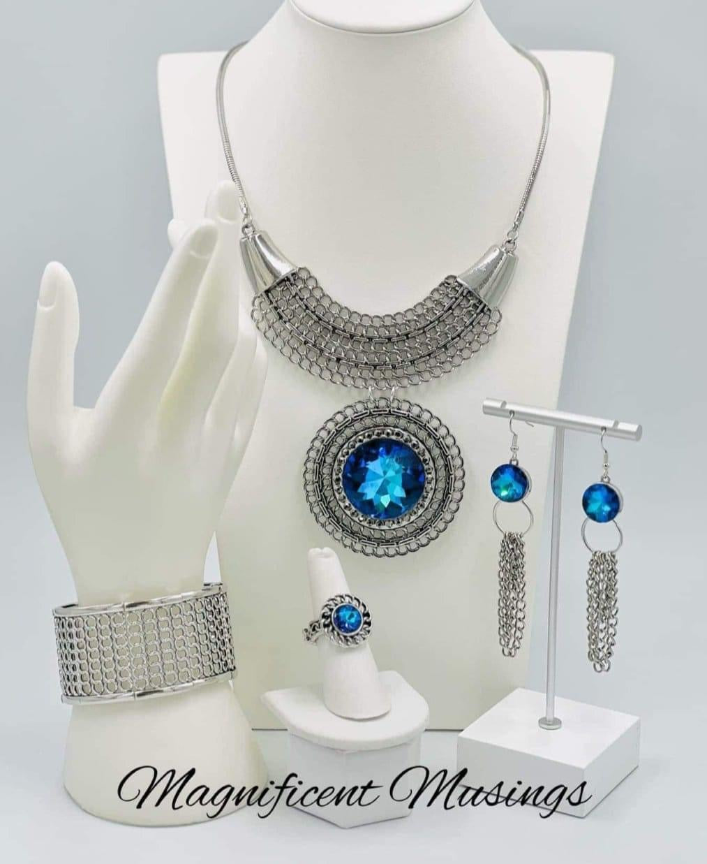Paparazzi Accessories Magnificent Musings: FF December 2022 The Magnificent Musings Collection features bold statement pieces and edgy designs. Reveling in sassy, unapologetic fashion, Magnificent Musings mavens confidently express themselves through glam