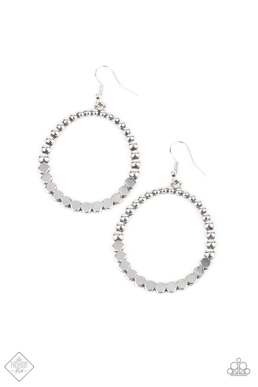 Paparazzi Accessories Simply SantaFe: FF July 2021 Earthy, desert-inspired designs are what the Simply Santa Fe collection is all about. Natural stones, indigenous patterns, and vibrant colors of the Southwest are sprinkled throughout this trendy collecti