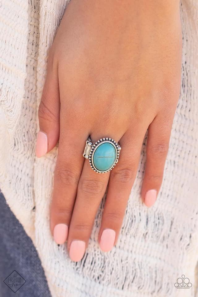Paparazzi Accessories Simply Santa Fe: FF March 2020 Earthy, desert-inspired designs are what the Simply Santa Fe collection is all about. Natural stones, indigenous patterns, and vibrant colors of the Southwest are sprinkled throughout this trendy collec