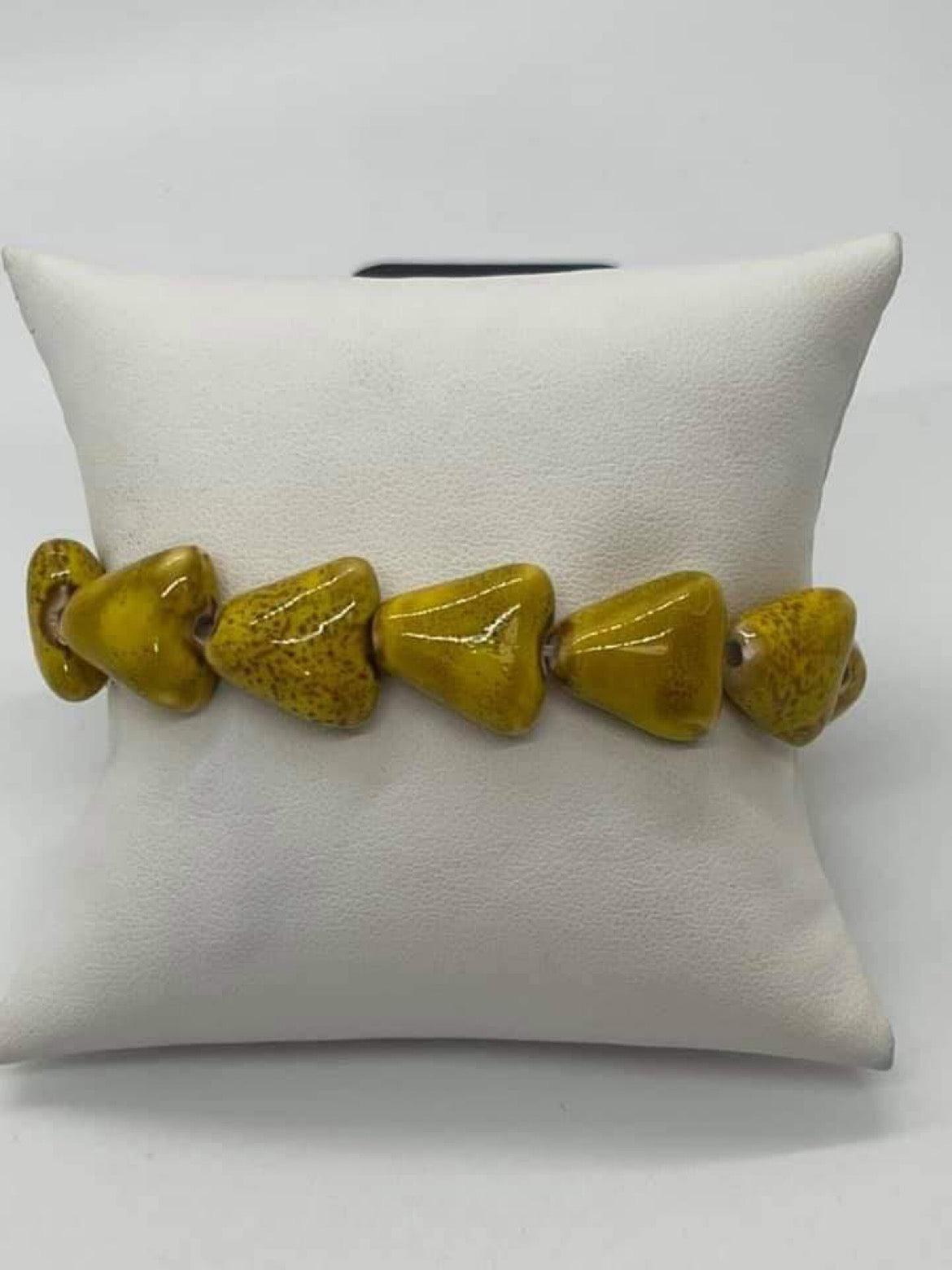 Paparazzi Accessories SHARK Out of Water ~Yellow September 2021 FF Exclusive Jewelry