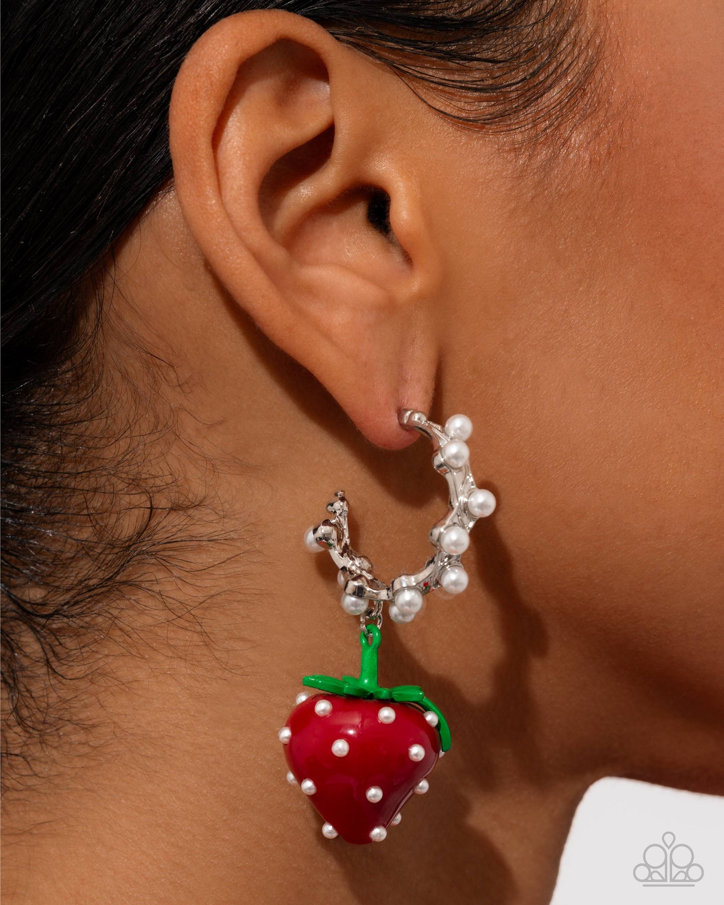 Strawberry Picnic - Red