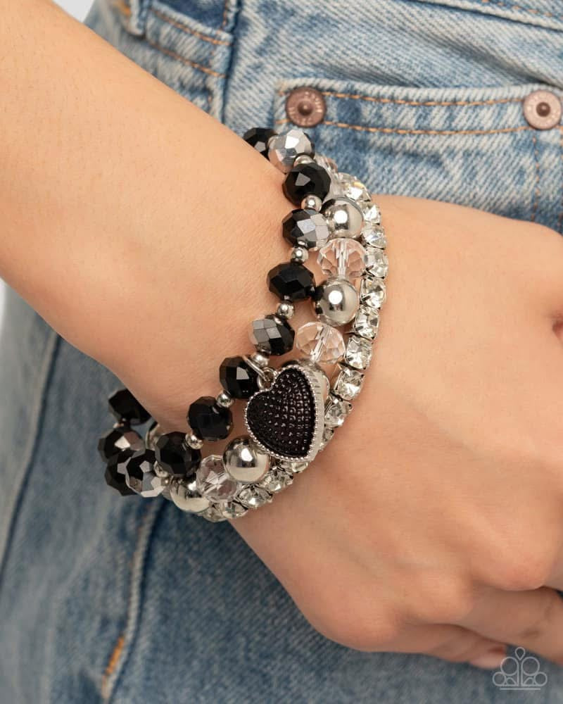 Three Heart Harmony - Black