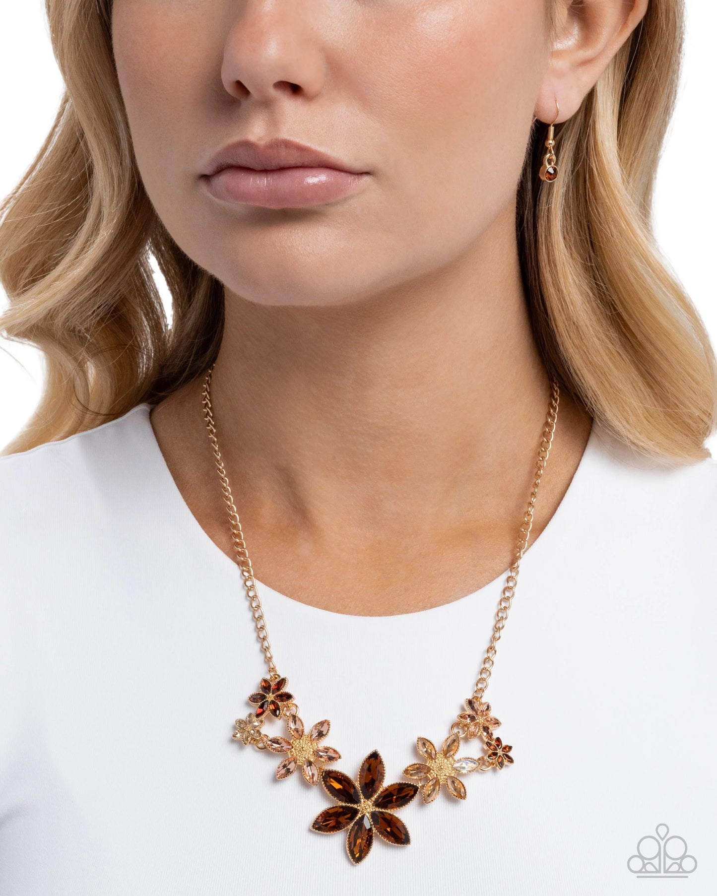 Bewildering Bouquet - Brown
