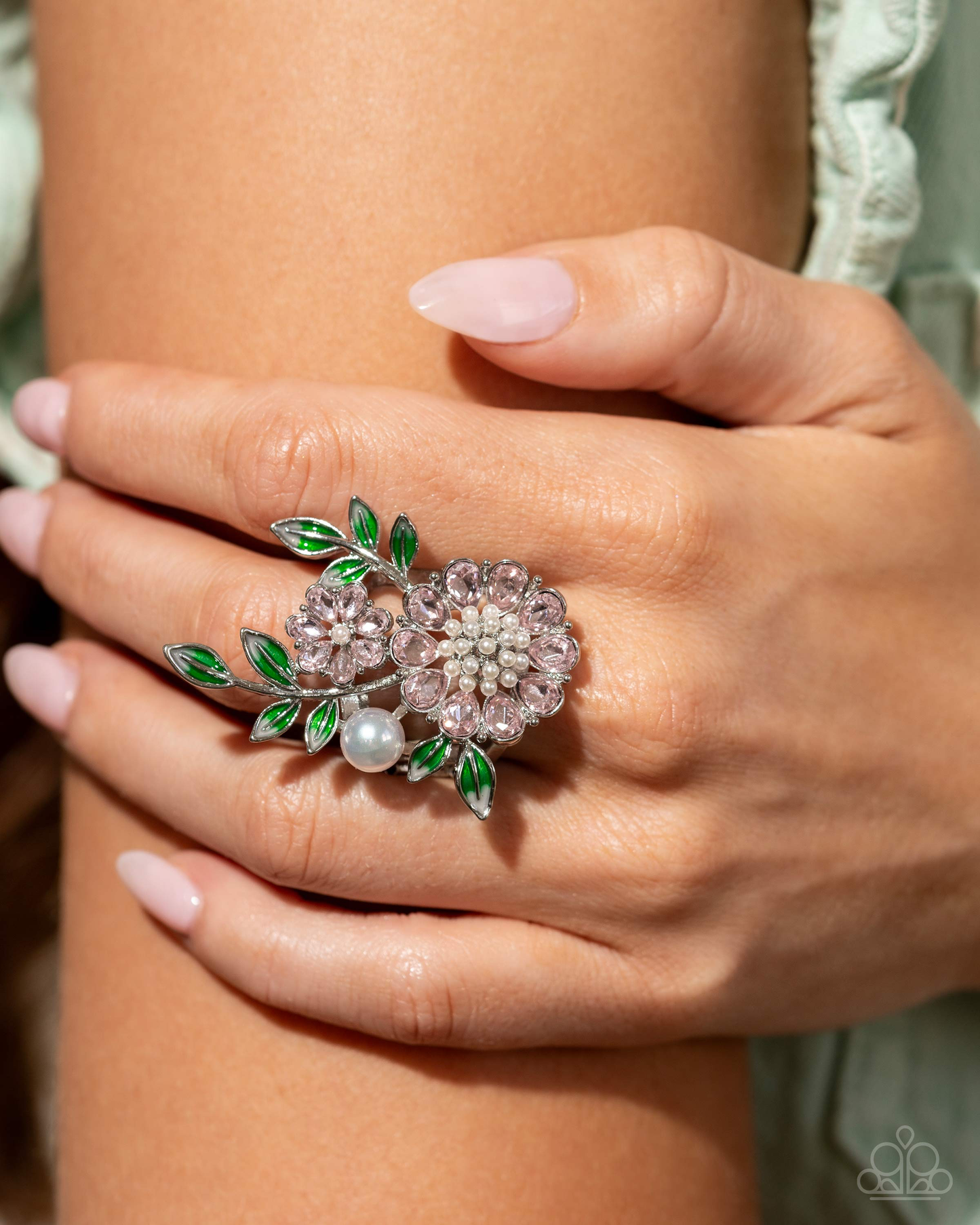 Budding Bling - White