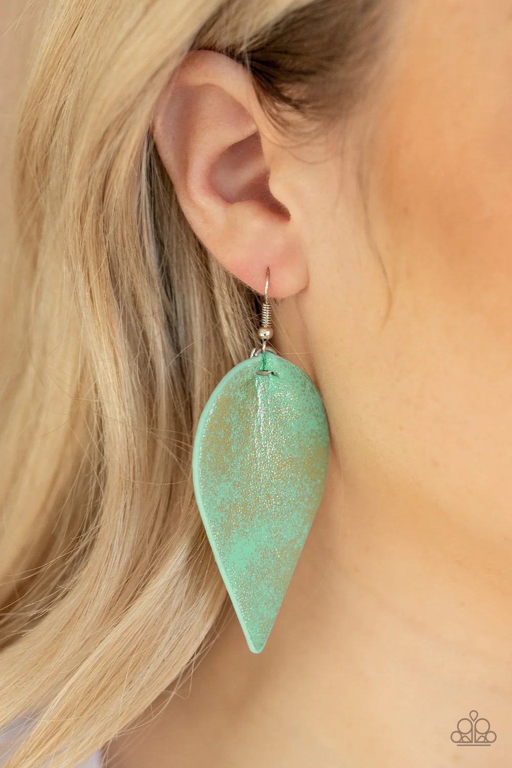Paparazzi Accessories Enchanted Shimmer - Green Dusted in shimmer, a leathery Biscay Green leaf swings from the ear for an enchanted look. Earring attaches to a standard fishhook fitting. Sold as one pair of earrings. Jewelry
