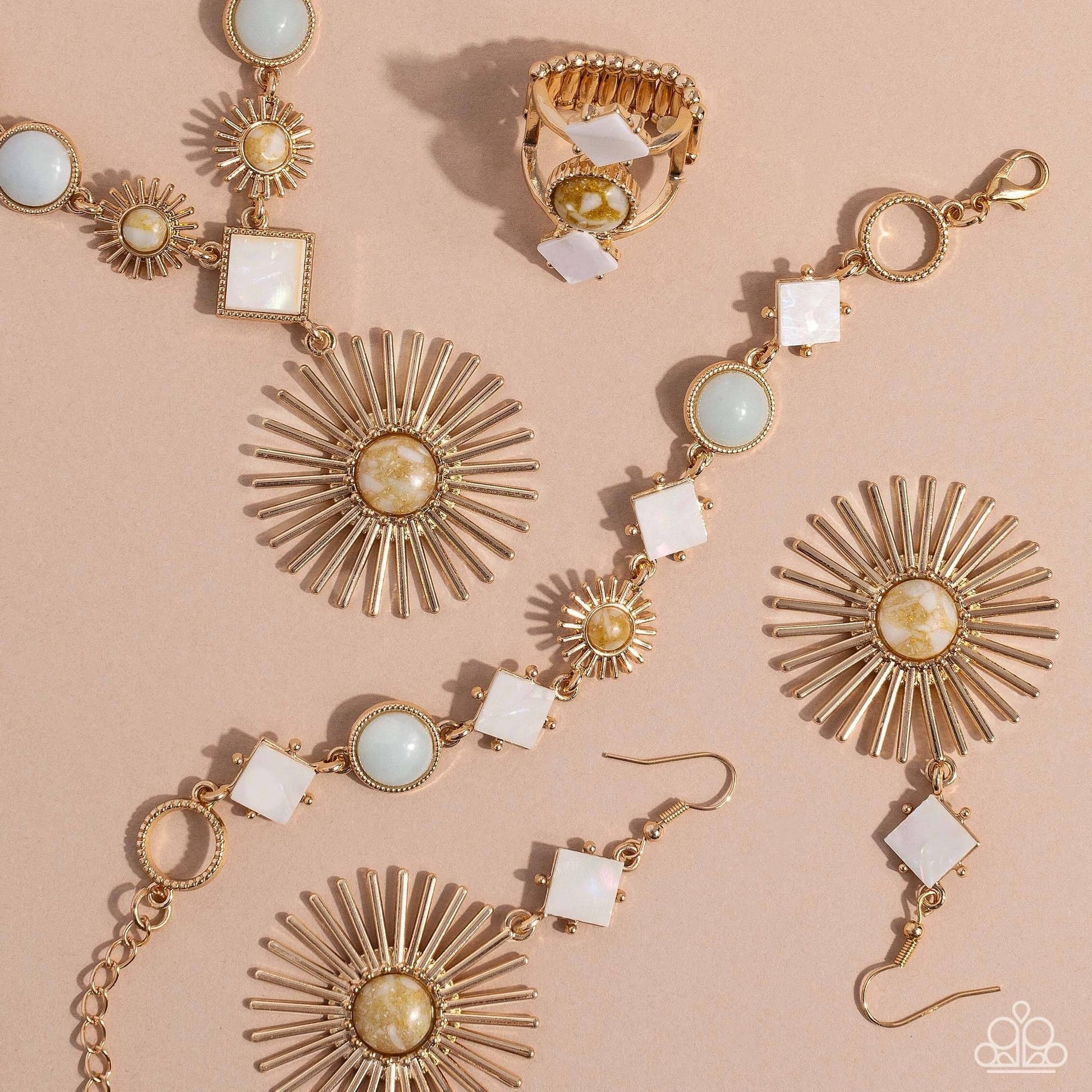 Paparazzi Accessories Simply Santa Fe - Complete Trend Blend - September 2023 Authentic designs and handcrafted pieces are staples of the Simply Santa Fe Collection. Featuring patterns and elements inspired by nature, these earthy designs tend to have a l