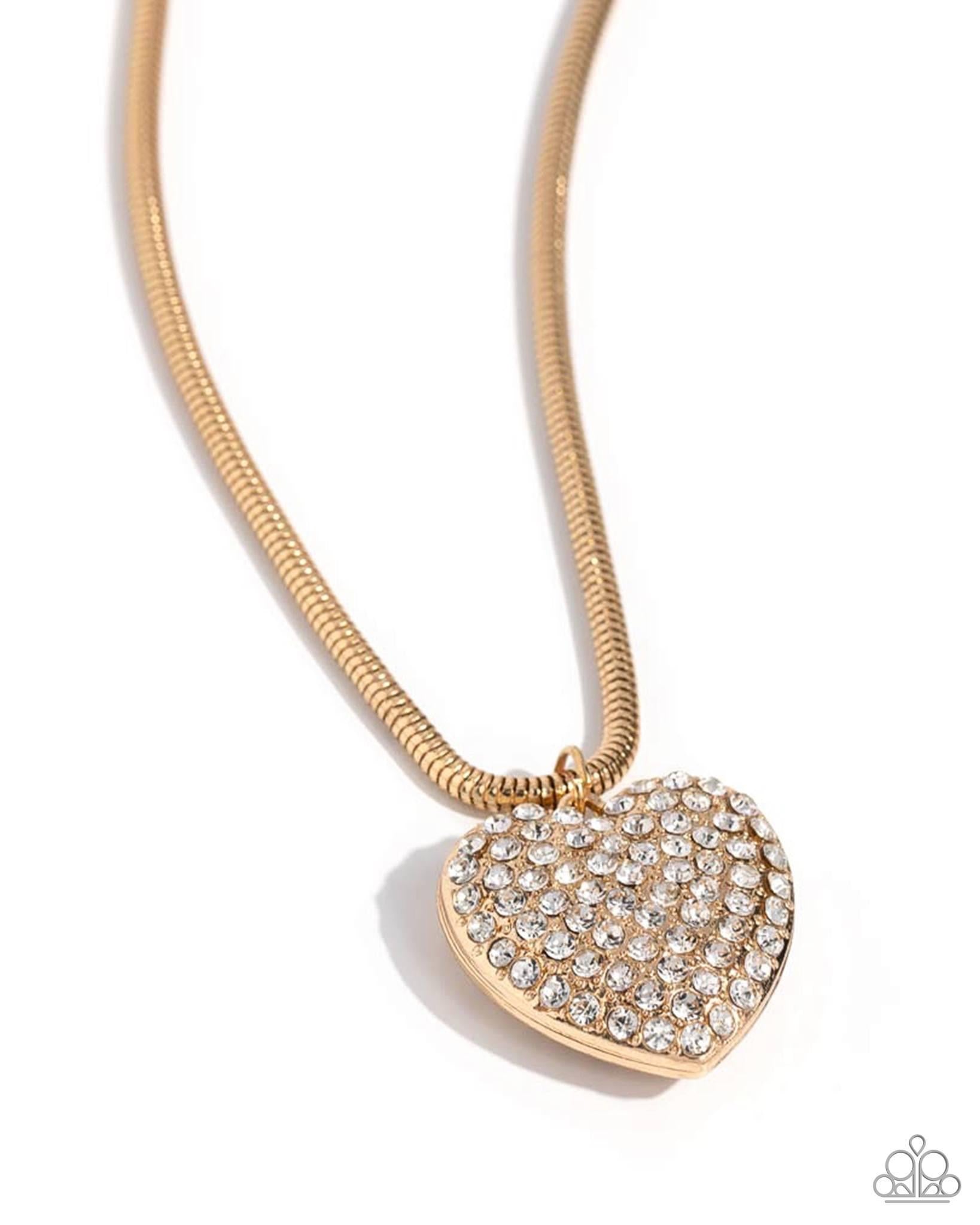 Paparazzi Accessories Sequined Sweetheart - Gold Selfie September 2023 Exclusive Jewelry