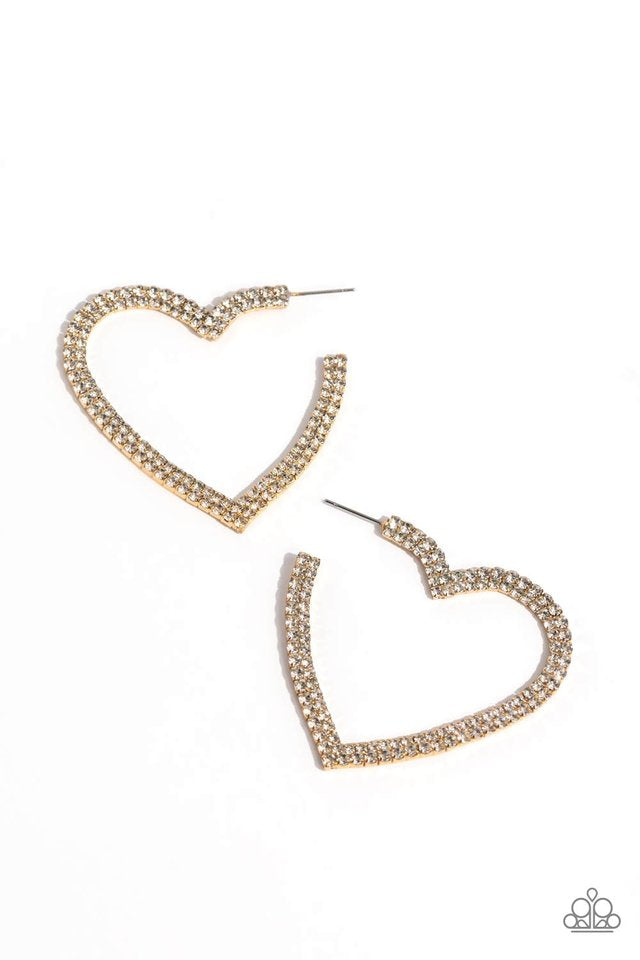 Paparazzi Accessories Sweetheart Sequence - Gold Selfie September 2023 Exclusive Jewelry