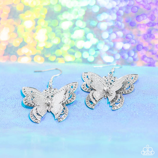 Paparazzi Accessories Layered Launch - White May 2023 Gimme the Glitz Exclusive Jewelry