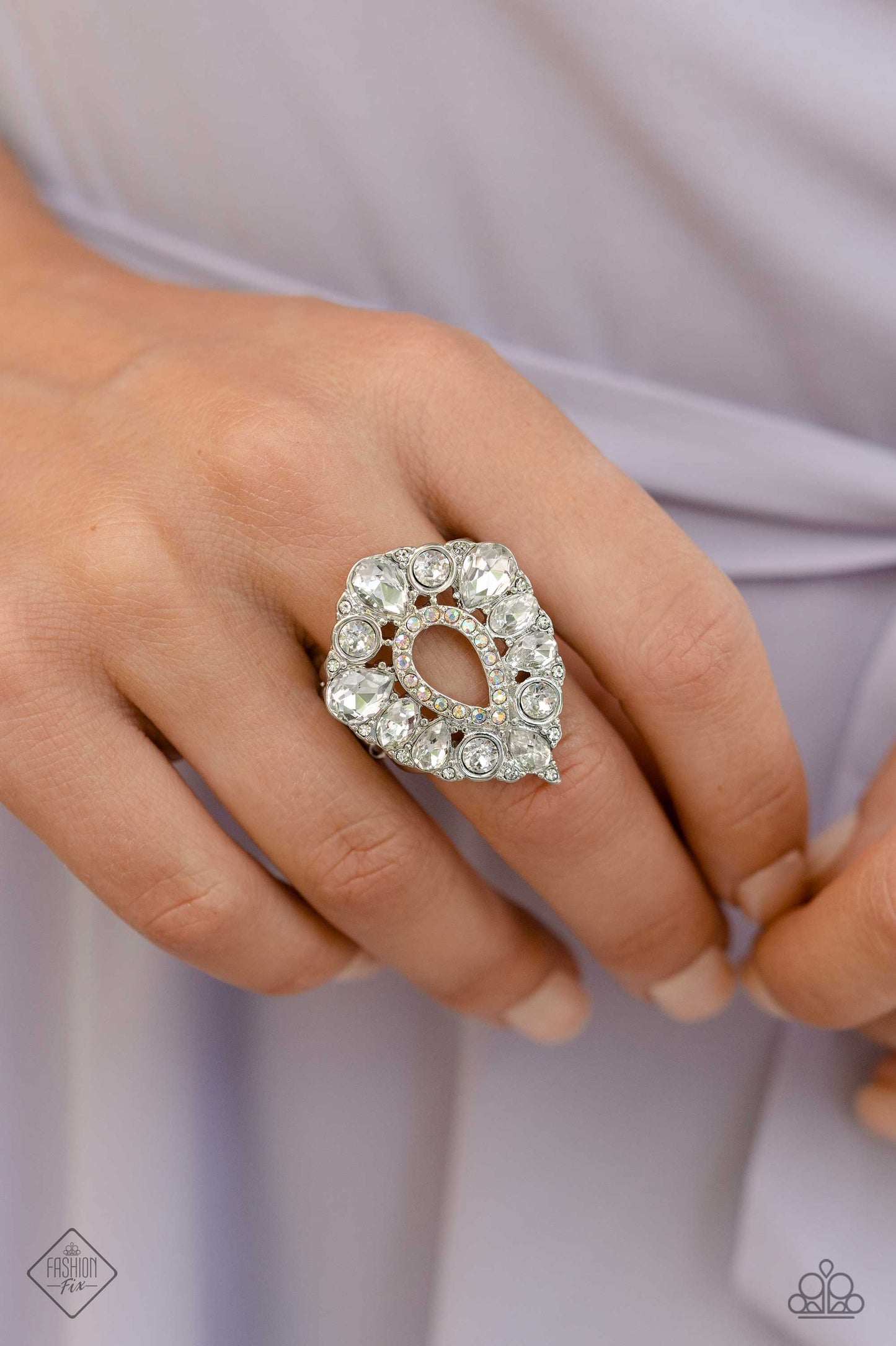 Paparazzi Accessories Fiercely Fifth Avenue: FF July 2023 Timeless and classic yet sophisticated and versatile, the Fiercely 5th Avenue Collection features elegant designs and traditional metal finishes. Never one to shy away from a bit of sparkle, the Fi