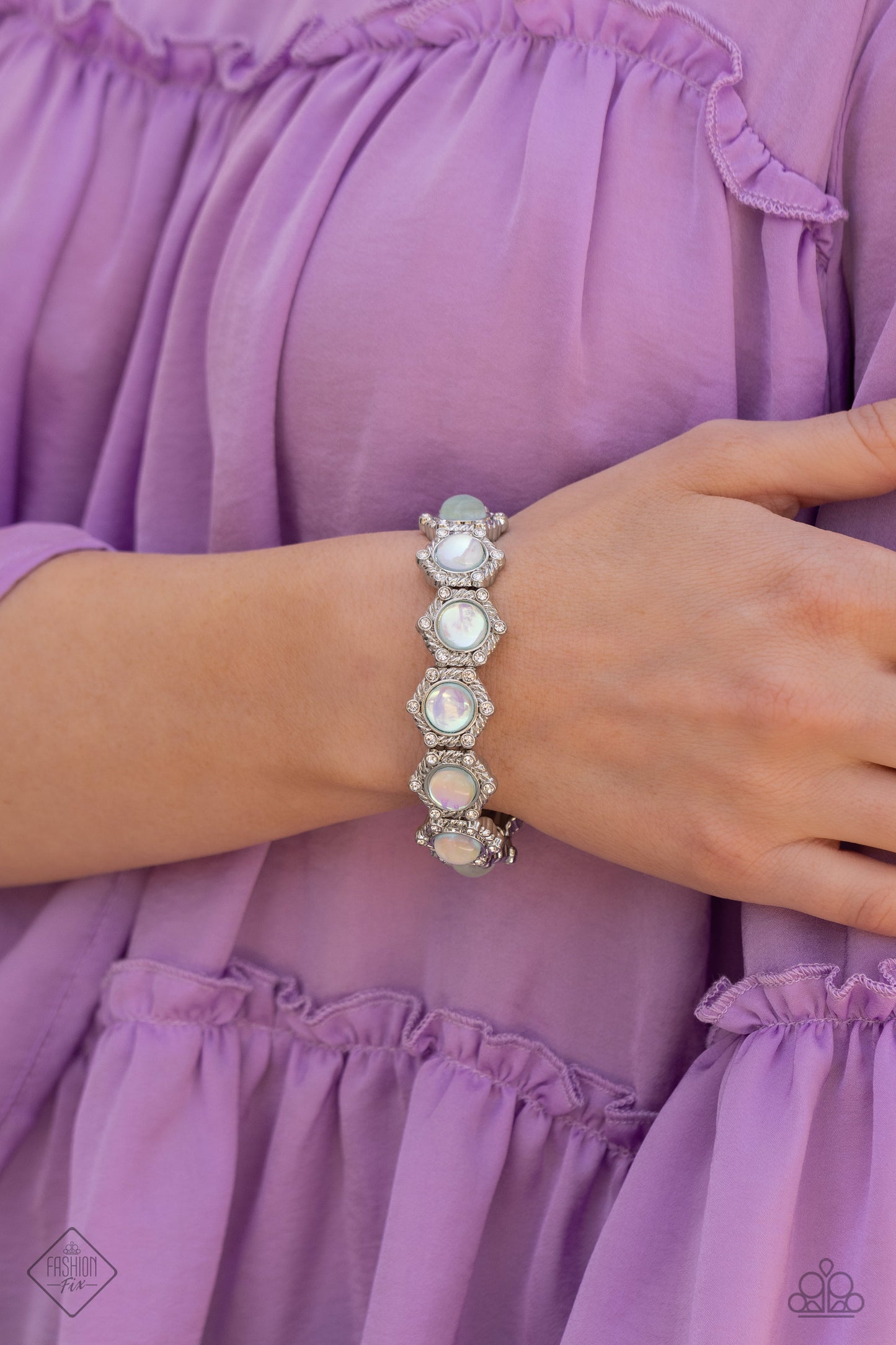 Paparazzi Accessories Glimpses of Malibu: FF July 2023 Featuring playful styles accented with fun pops of color, the Glimpses of Malibu Collection is an endearing assortment of cheerful and whimsical laid-back fashion. From the bubbly outgoing socialite w