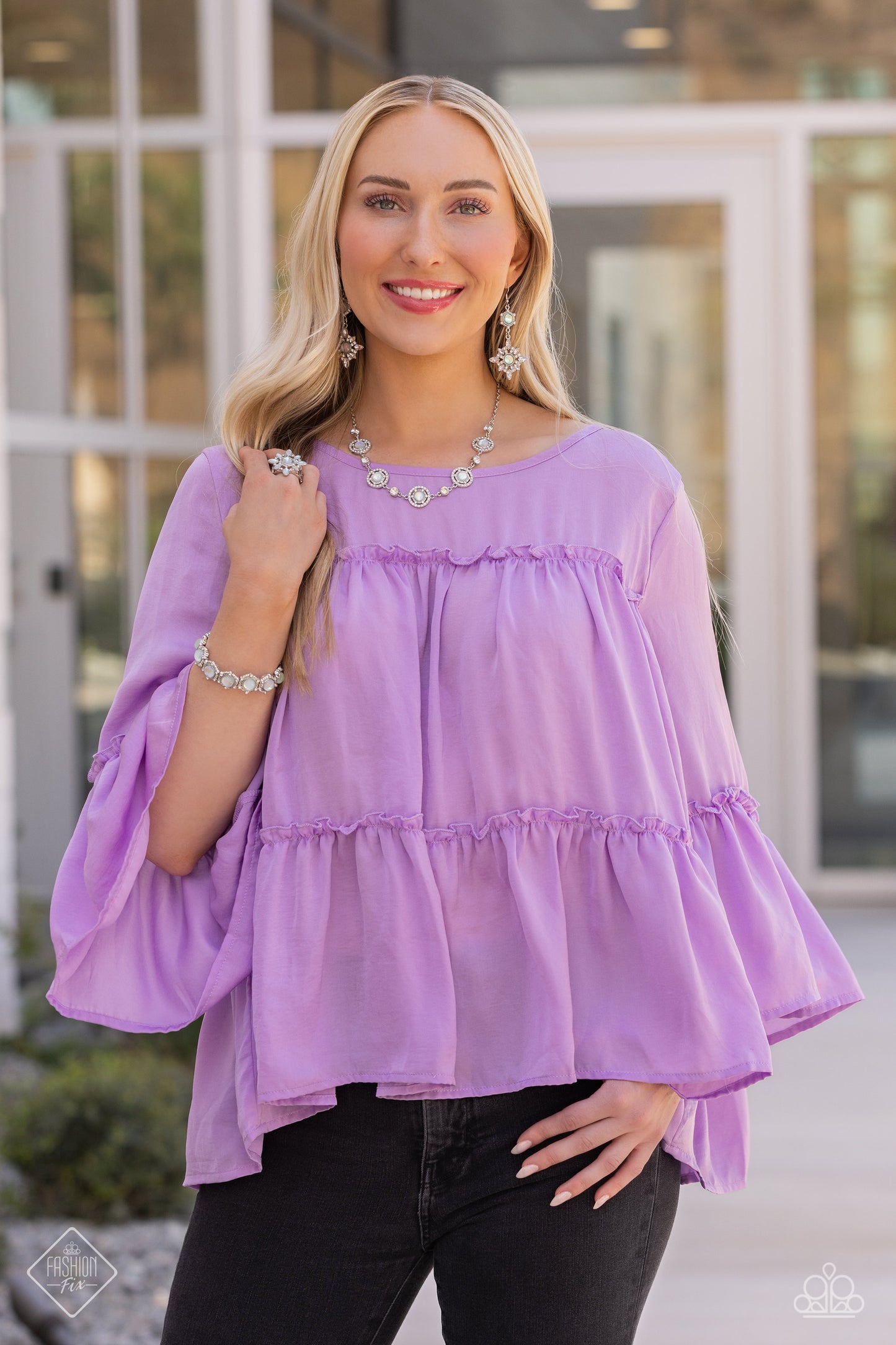Paparazzi Accessories Glimpses of Malibu: FF July 2023 Featuring playful styles accented with fun pops of color, the Glimpses of Malibu Collection is an endearing assortment of cheerful and whimsical laid-back fashion. From the bubbly outgoing socialite w
