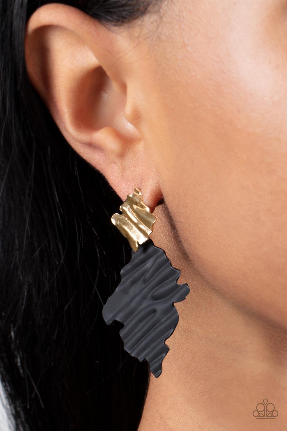 Paparazzi Accessories Crimped Couture - Gold Painted in a matte finish, a rippling black frame links to a dainty gold frame featuring crimped texture, resulting in a modern lure. Earring attaches to a standard post fitting. Sold as one pair of post earrin