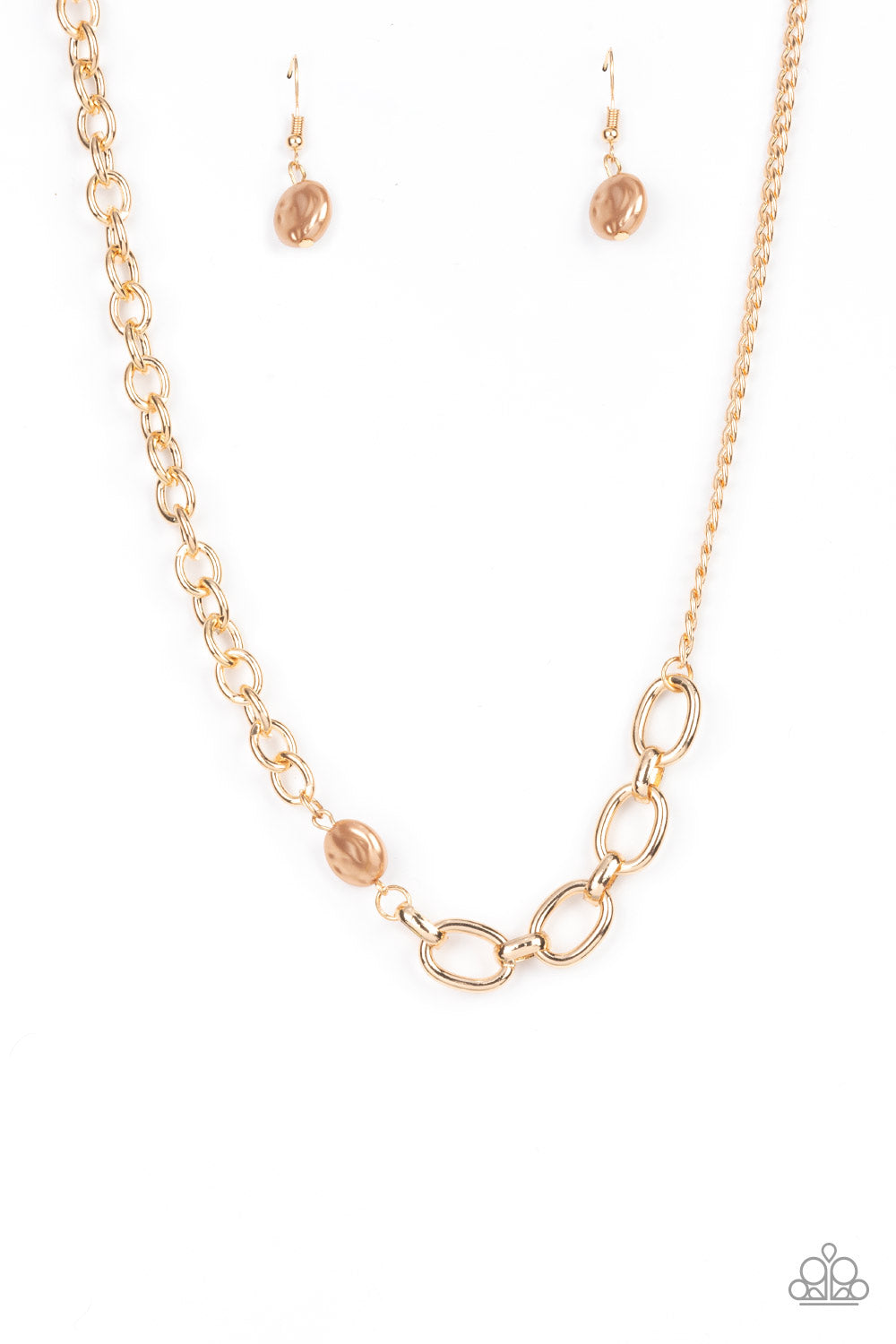 Paparazzi Accessories Picnic in Paris - Brown A hammered pearly brown bead sits asymmetrically between two mismatched oversized gold chains, adding an industrial twist to the timeless look. Features an adjustable clasp closure. Sold as one individual neck