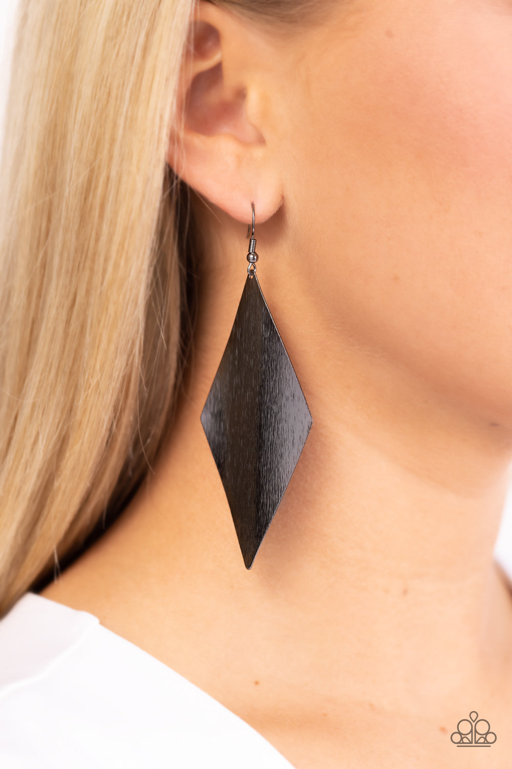 Paparazzi Accessories Retro Rally - Black Etched in shimmer, a kite-shaped gunmetal frame delicately folds and ripples as it falls from the ear for an edgy vibe. Earring attaches to a standard fishhook fitting. Sold as one pair of earrings. Jewelry