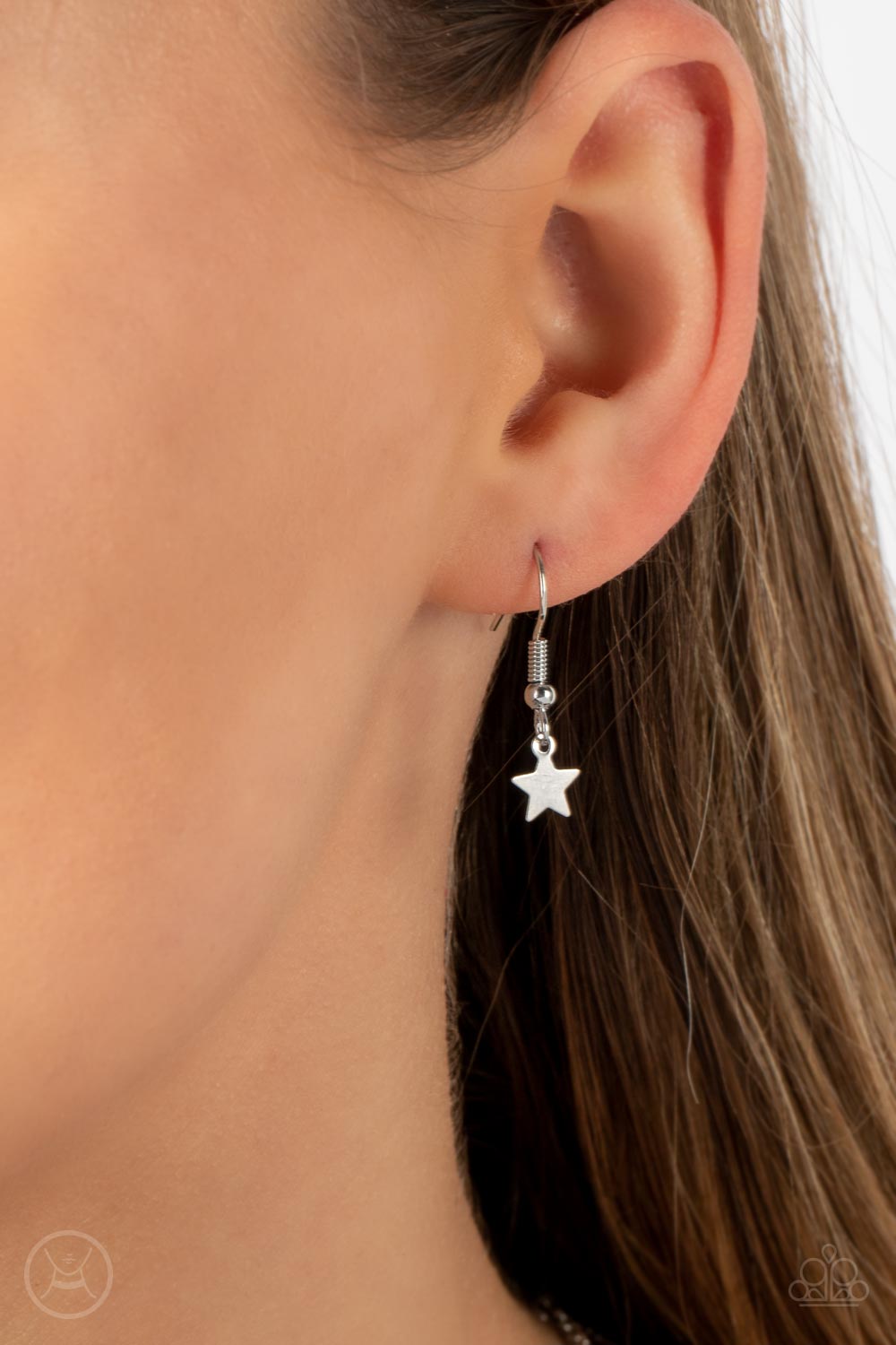 Paparazzi Accessories Little Lady Liberty - White Dainty white rhinestones and flat silver stars twinkle along a classic silver chain around the neck, resulting in a stellar fringe. Features an adjustable clasp closure. Sold as one individual choker neckl