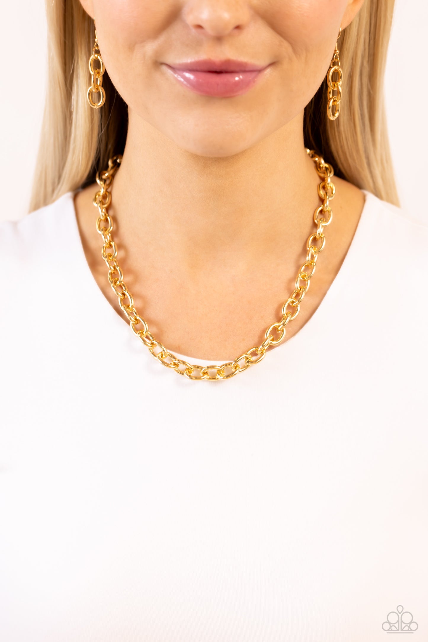 Paparazzi Accessories Things Have CHAIN-ged - Gold A strand of thick oversized gold chain links creates a bold, yet minimalistic statement piece as it wraps around the neck in an industrial-inspired finish. Features an adjustable clasp closure. Sold as on