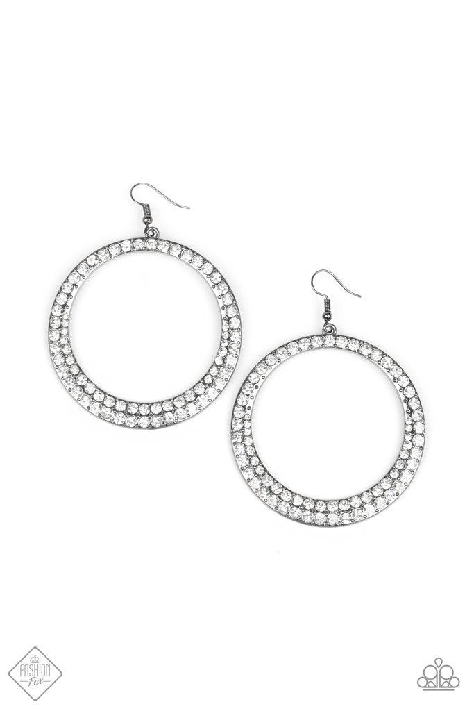 Paparazzi Accessories Magnificent Musings: FF November 2019 The Magnificent Mile in Chicago is where we pulled our inspiration for the Magnificent Musings collection. With a range of shopping venues, the Magnificent Mile is a hub for classic trends with u