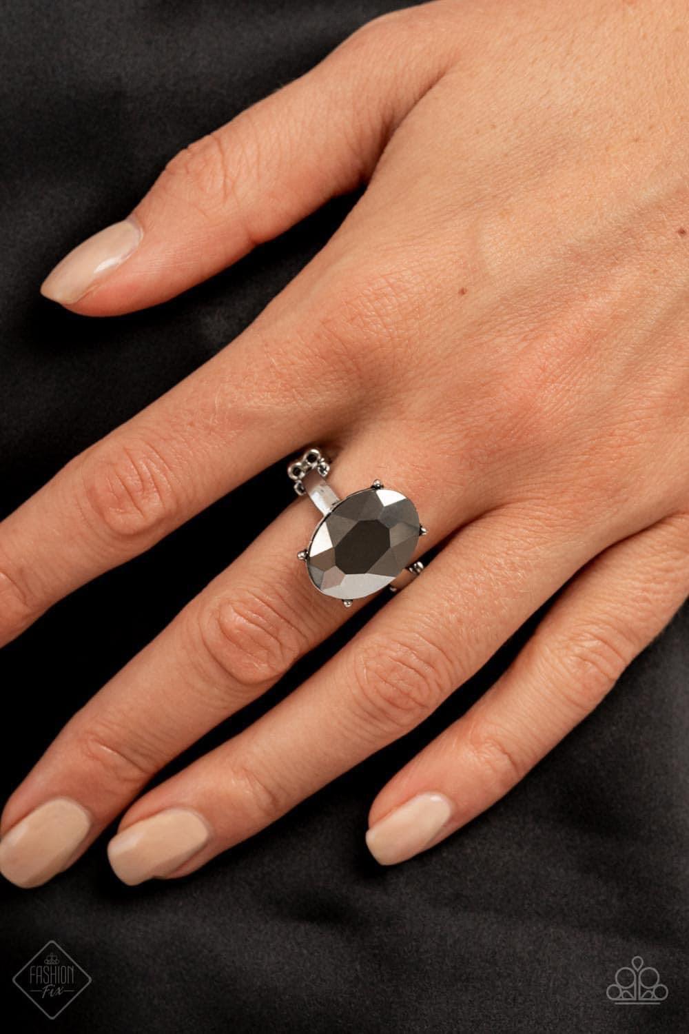 Paparazzi Accessories Magnificent Musings: FF November 2021 The Magnificent Mile in Chicago is where we pulled our inspiration for the Magnificent Musings collection. With a range of shopping venues, the Magnificent Mile is a hub for classic trends with u