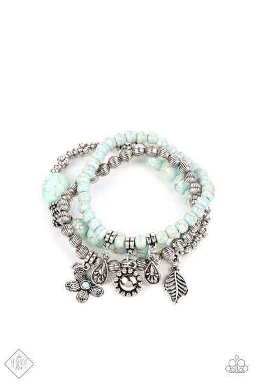 Paparazzi Accessories Simple Santa Fe: FF November 2022 Authentic designs and handcrafted pieces are staples of the Simply Santa Fe Collection. Featuring patterns and elements inspired by nature, these earthy designs tend to have a little more detail. Tho