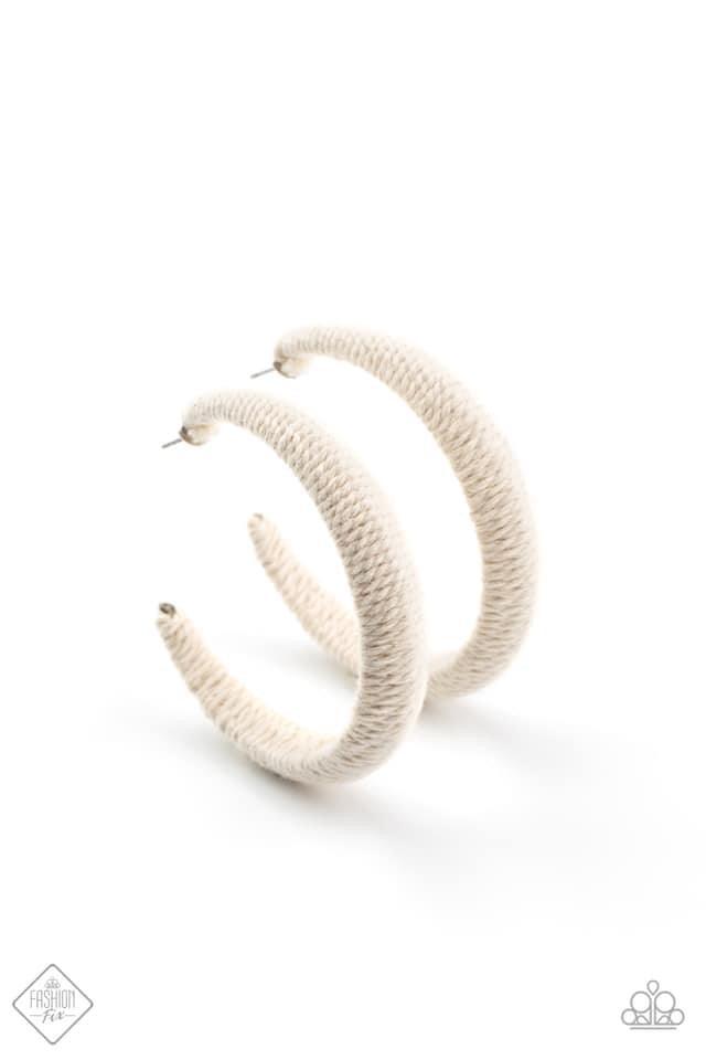 Paparazzi Accessories Sunset Sitings: FF November 2020 Trendsetters are sure to gravitate towards the accessories found in the Sunset Sightings collection. Featuring more drastic designs, bold colors, and funky combinations found outside the box, the piec