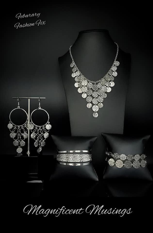 Paparazzi Accessories Magnificent Musings: February 2021 FF The Magnificent Mile in Chicago is where we pulled our inspiration for the Magnificent Musings collection. With a range of shopping venues, the Magnificent Mile is a hub for classic trends with u