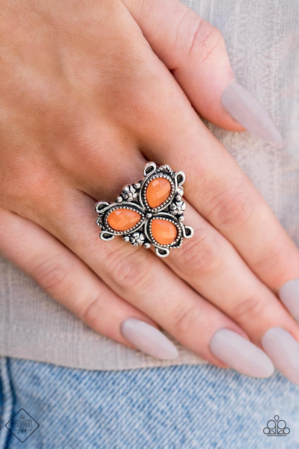 Paparazzi Accessories Glimpse of Malibu: FF June 2020 The Glimpses of Malibu collection was created with inspiration from the styles of Malibu, CA. Styles in this Trend Blend will feature fun, livable fashion with an upscale flavor. The color are usually