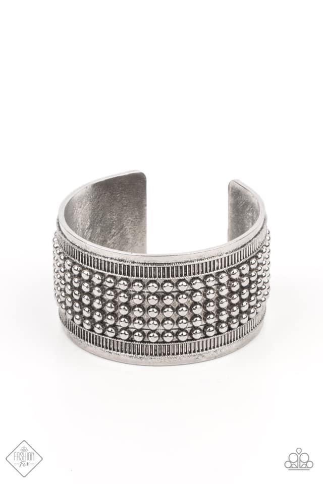 Paparazzi Accessories Simply SantaFe: FF April 2021 Earthy, desert-inspired designs are what the Simply Santa Fe Collection is all about. Natural stones, indigenous patterns, and vibrant colors of the Southwest are sprinkled throughout this trendy collect