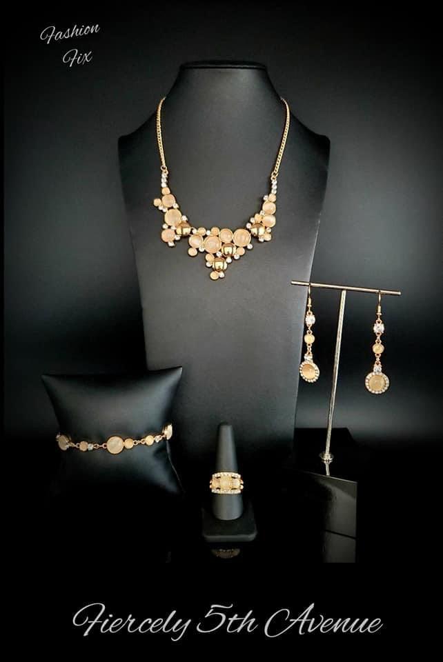 Paparazzi Accessories Fiercely 5th Avenue: June 2021 Fashion Fix The styles featured in the Fiercely 5th Avenue collection are exactly what you would expect with a name like that: Sleek, classy, metallic designs that you’d find on the streets of New York.