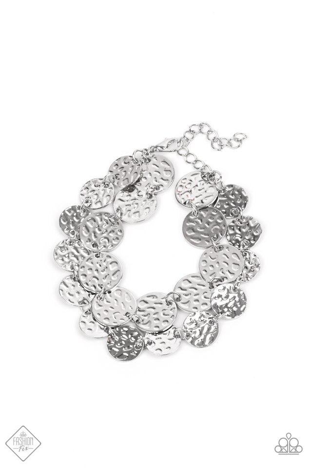 Paparazzi Accessories Magnificent Musings: February 2021 FF The Magnificent Mile in Chicago is where we pulled our inspiration for the Magnificent Musings collection. With a range of shopping venues, the Magnificent Mile is a hub for classic trends with u