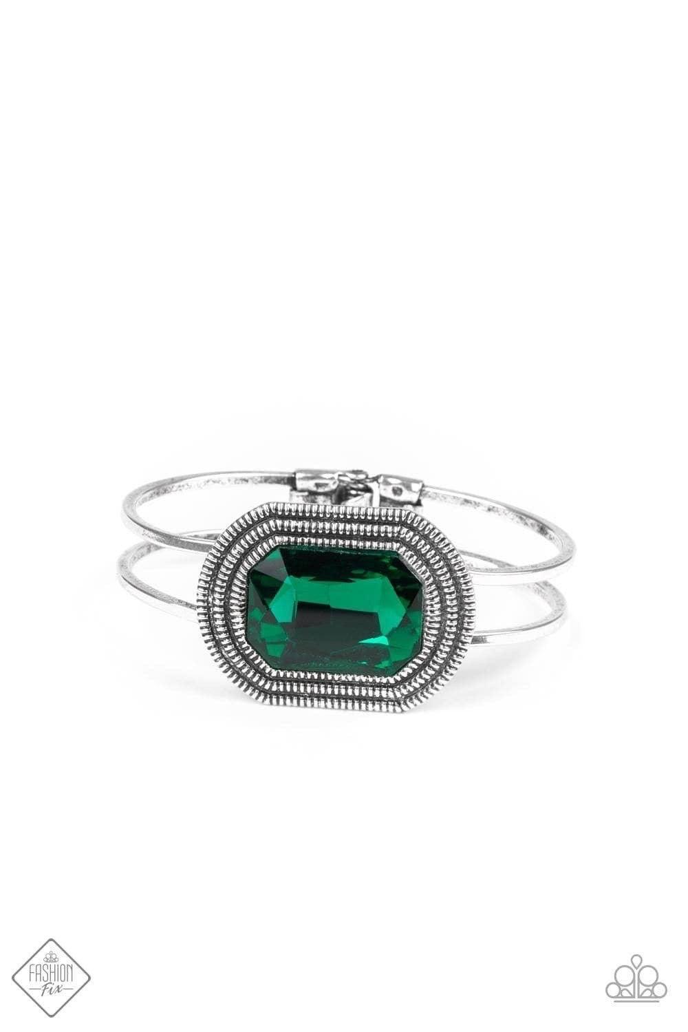 Paparazzi Accessories Magnificent Musings: FF December 2019 The Magnificent Mile in Chicago is where we pulled our inspiration for the Magnificent Musings collection. With a range of shopping venues, the Magnificent Mile is a hub for classic trends with u