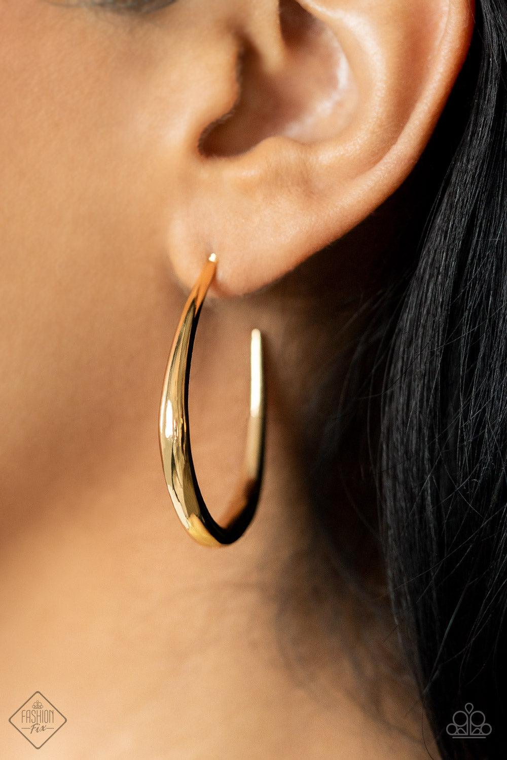 Paparazzi Accessories Fiercely 5th Avenue: FF June 2022 The styles featured in the Fiercely 5th Avenue collection are exactly what you would expect with a name like that: Sleek, classy, metallic designs that you’d find on the streets of New York. The acce