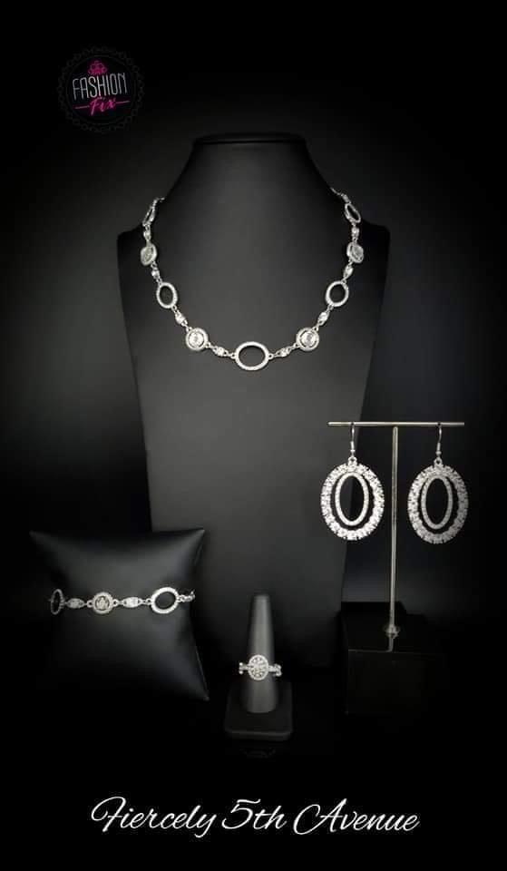 Paparazzi Accessories Fiercely 5th Avenue: FF November 2020 The styles featured in the Fiercely 5th Avenue collection are exactly what you would expect with a name like that: Sleek, classy, metallic designs that you’d find on the streets of New York. The