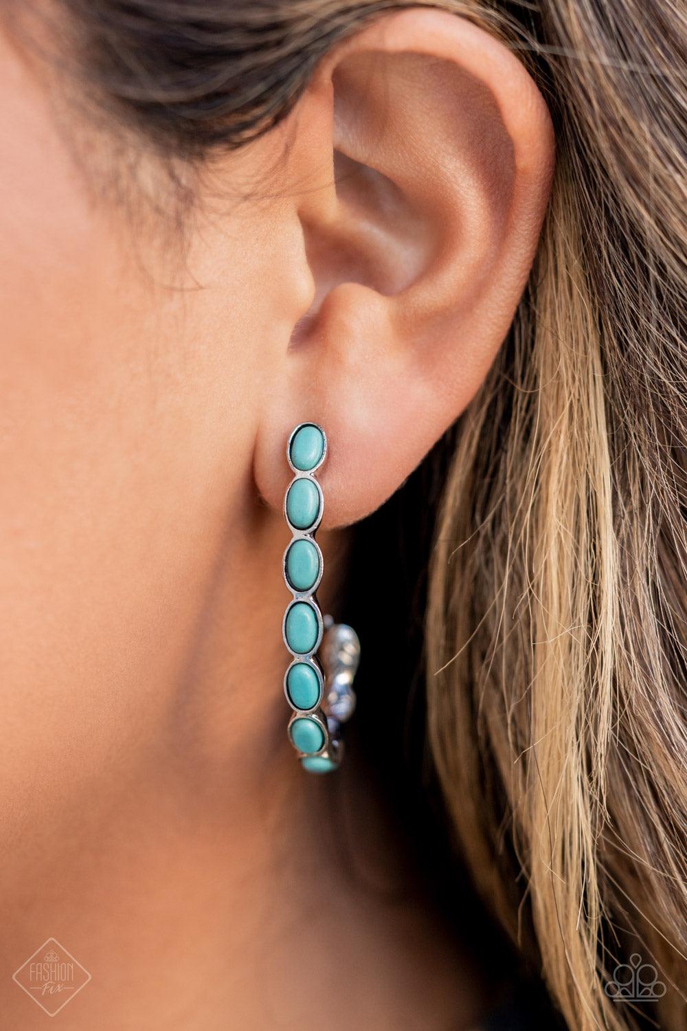 Paparazzi Accessories Simply Santa Fe: FF December 2021 Earthy, desert-inspired designs are what the Simply Santa Fe collection is all about. Natural stones, indigenous patterns, and vibrant colors of the Southwest are sprinkled throughout this trendy col