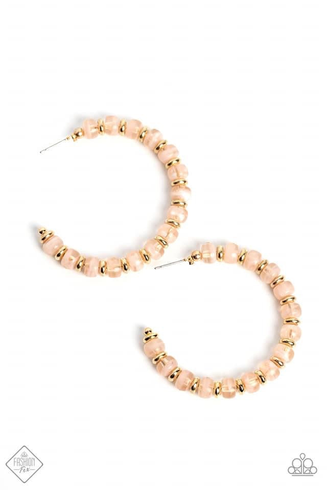 Paparazzi Accessories Glimpses of Malibu: FF December 2022 Featuring playful styles accented with fun pops of color, the Glimpses of Malibu Collection is an endearing assortment of cheerful and whimsical laid-back fashion. From the bubbly outgoing sociali